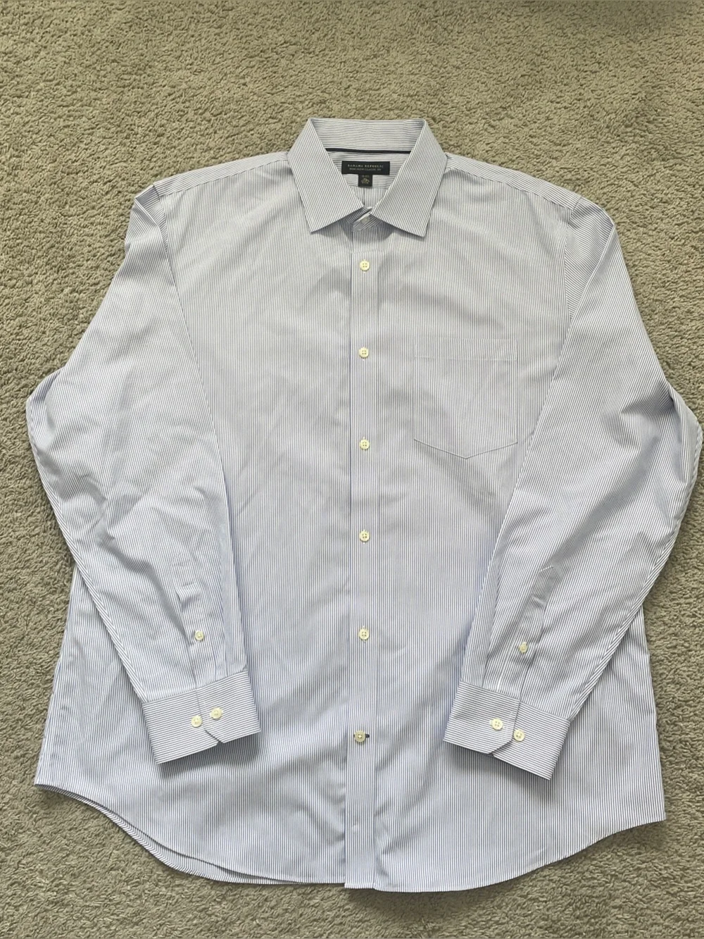 Banana Republic Men's Dress Shirts - Light Blue & White Thin Stripe